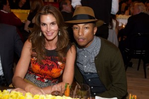 Cindy CRAWFORD.Pharell WILLIAMS   Louis Vuitton . Charlotte Perriand . La Maison au Bord de l'Eau. Miami 12/2013 © david atlan