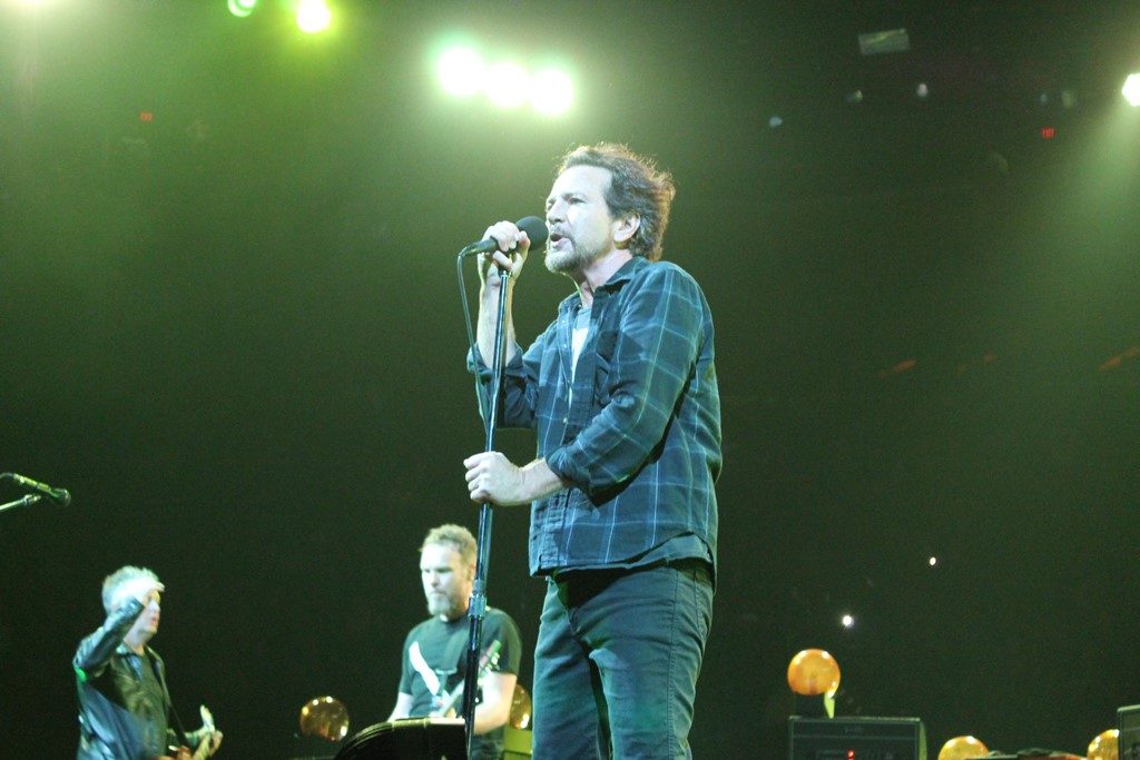 Pearl jam - photo by Tracy Destin