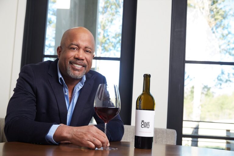 Darius Rucker and Acclaimed Winemaker Chris Radomski Unveil AS ONE CRU ...